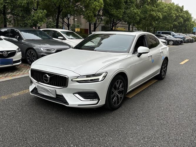 国产沃尔沃s60报价(国产沃尔沃s60报价及图片)