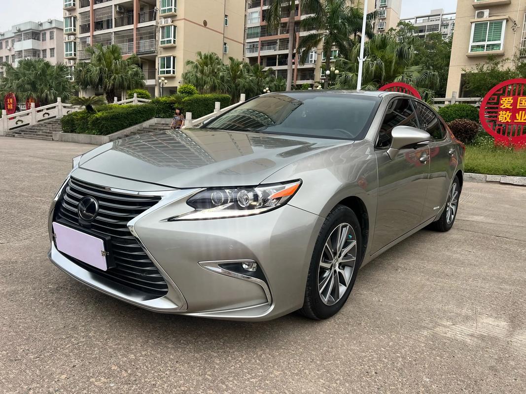 雷克萨斯es300h二手价格／买es300h十大忠告