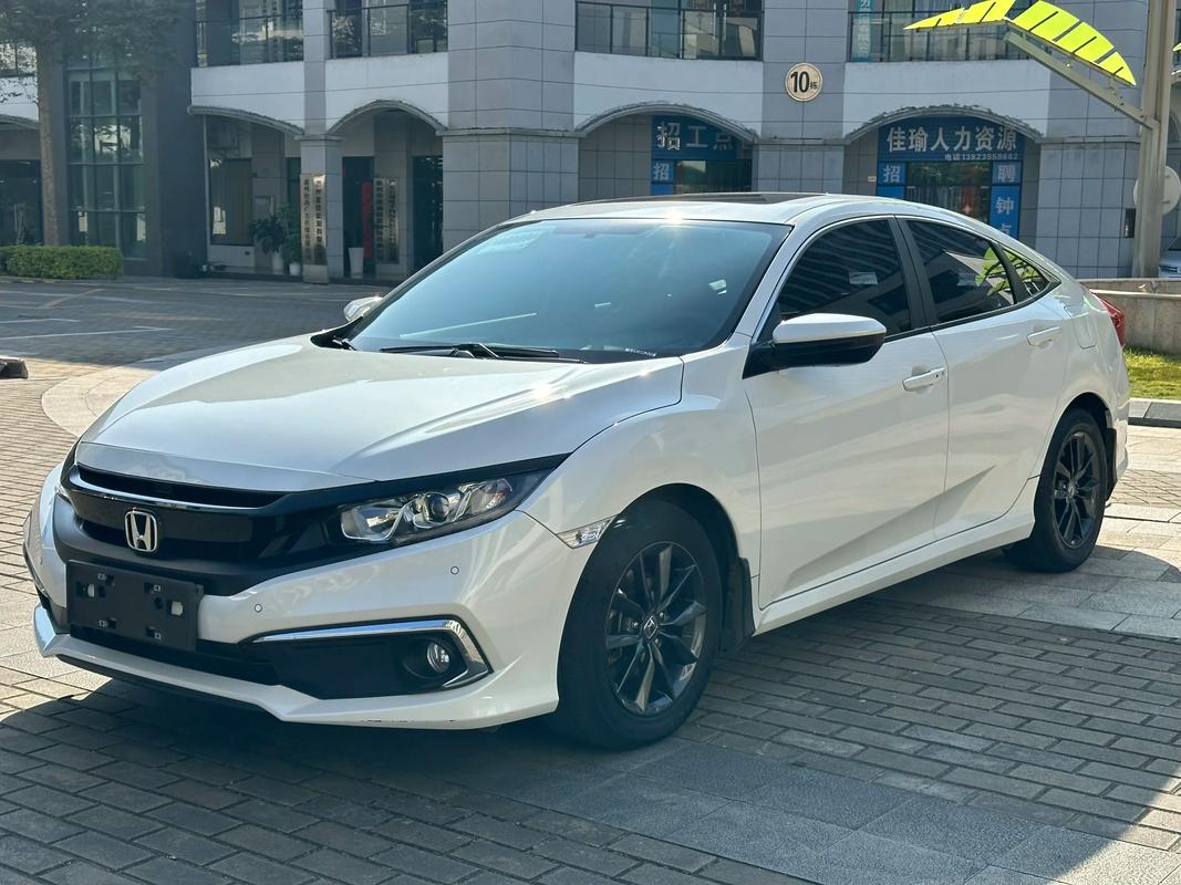 思域劲动版图片 思域劲动版配置功能介绍