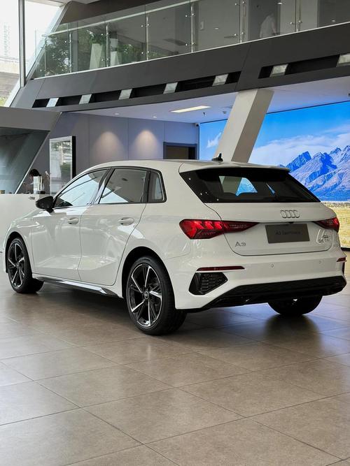 开奥迪a3的女人都很虚荣吗,开奥迪a3的女人都很虚荣吗为什么