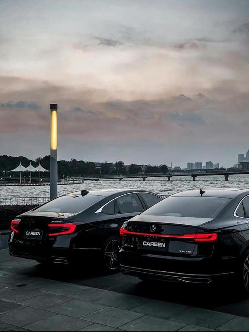 帕萨特和雅阁买哪个好,帕萨特和雅阁买哪个好一点