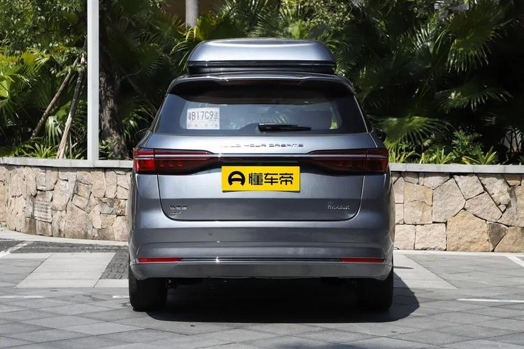 宋maxdmi2022款价格,宋max2021款汽车之家