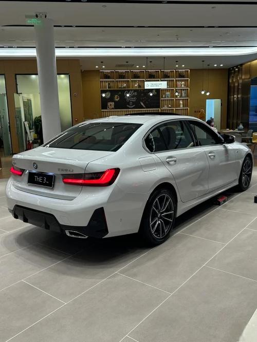 bmw325 bmw325i属于什么档次