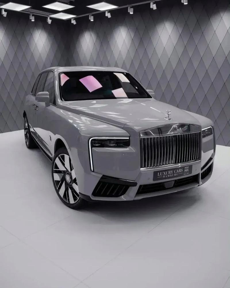 劳斯莱斯suv/劳斯莱斯suv车型