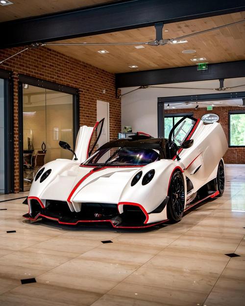 帕加尼跑车图片大全 帕加尼车的图片