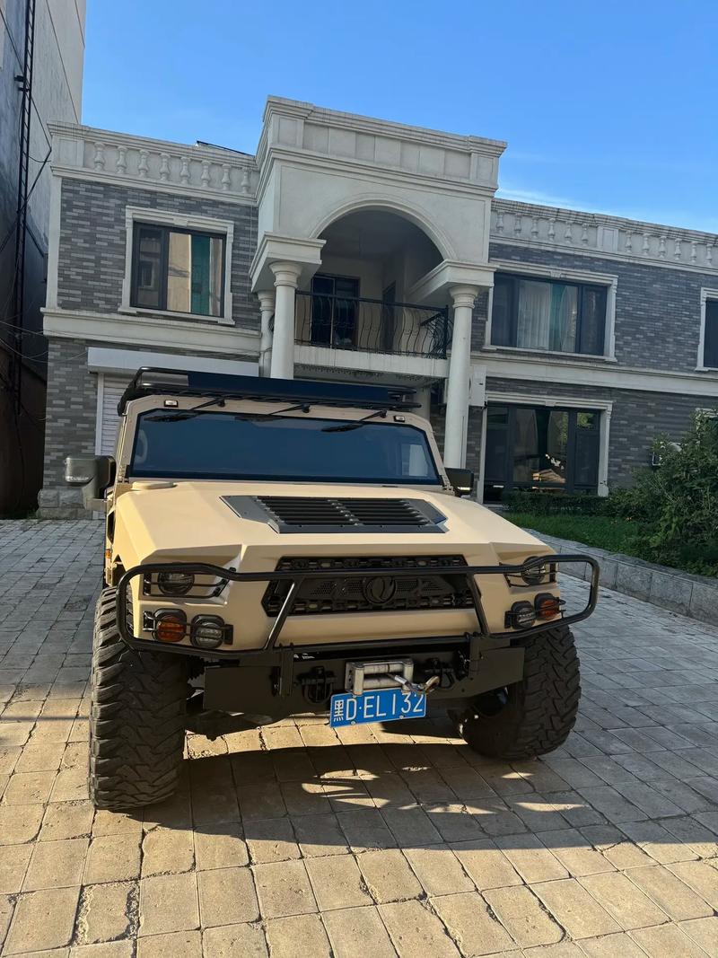 东风猛士二代民用版(东风猛士民用版参数与配置)