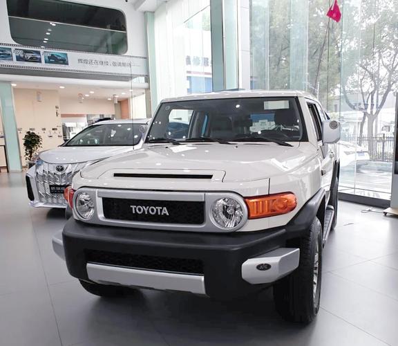 丰田很大的越野车叫什么,丰田特别大的越野车