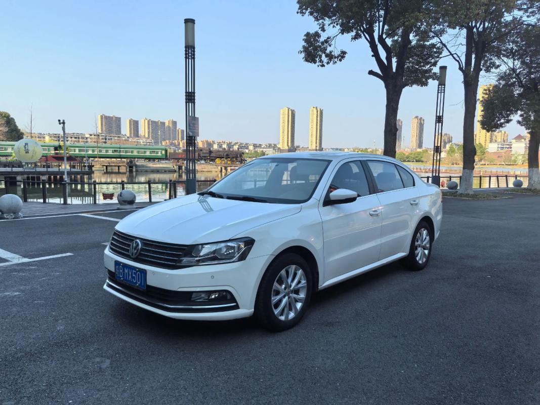 2016款大众朗逸怎么样 16款朗逸优缺点