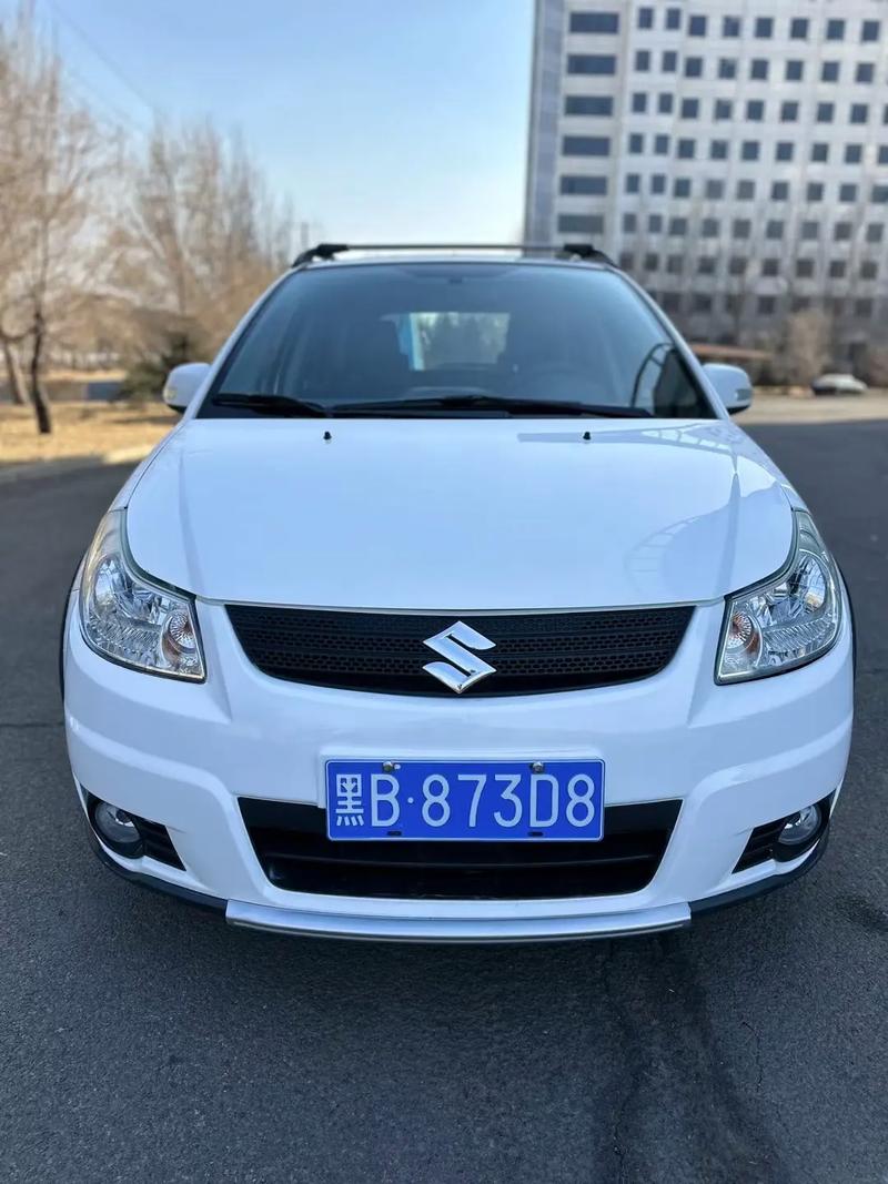 10年铃木天语二手车多少钱/十年的铃木天语能卖多少钱