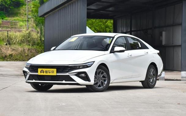 伊兰特和朗逸哪个值得购买 朗逸好还是伊兰特好